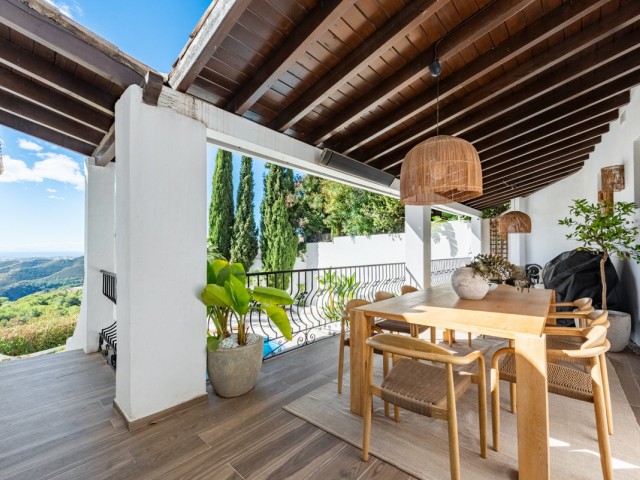 4 Schlafzimmer Villa in Istán