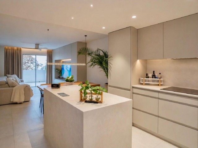 3 Bedrooms Apartment in Benalmadena Pueblo