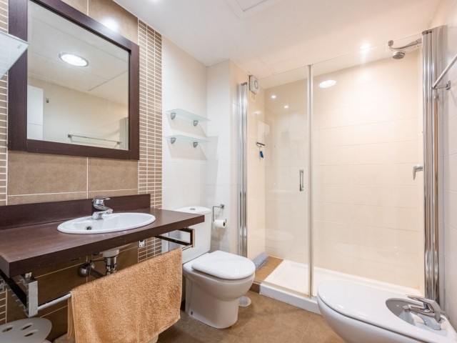 3 Bedrooms Apartment in Benahavís