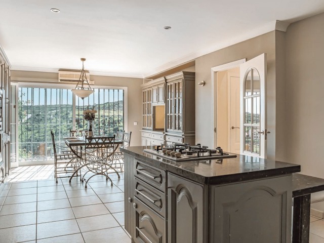 4 Schlafzimmer Villa in Estepona