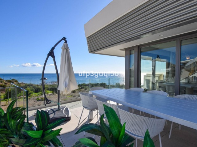 3 Bedrooms Villa in Mijas Costa