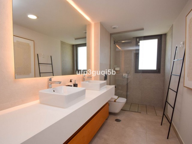 3 Bedrooms Villa in Mijas Costa