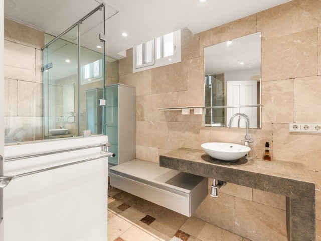 2 Bedrooms Apartment in Puerto Banús