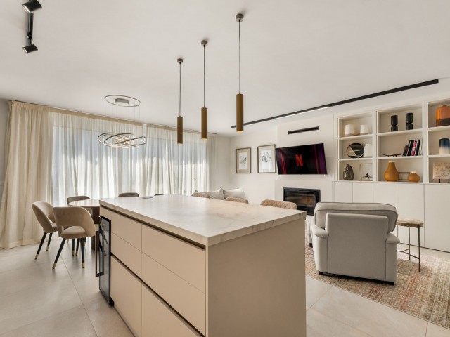 4 Slaapkamer Rijtjeshuis in Estepona