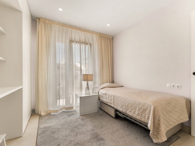 4 Slaapkamer Rijtjeshuis in Estepona