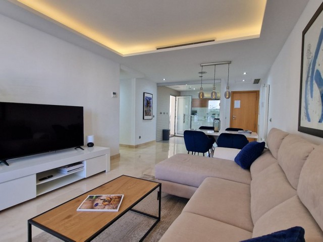 Penthouse avec 3 Chambres  à San Pedro de Alcántara