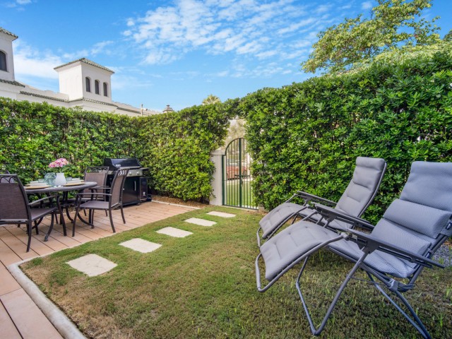 4 Bedrooms Townhouse in The Golden Mile