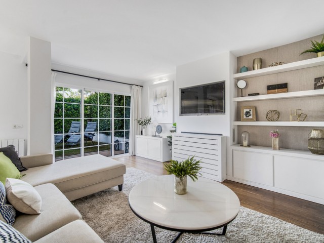4 Bedrooms Townhouse in The Golden Mile