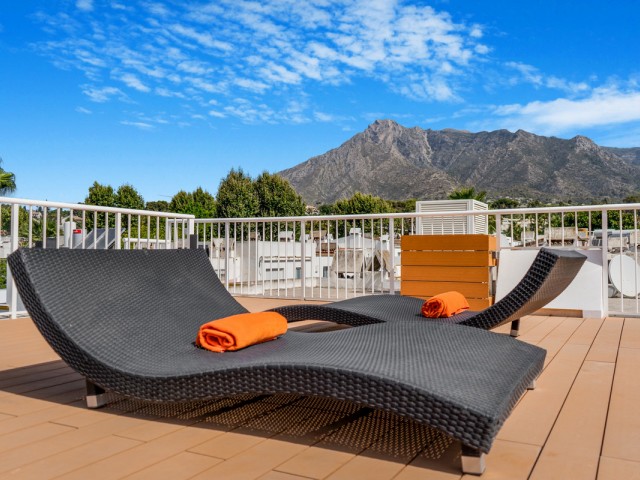 4 Bedrooms Townhouse in The Golden Mile