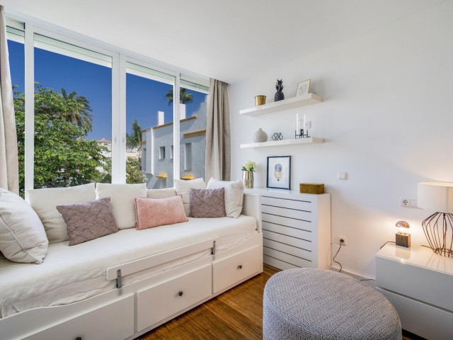 4 Bedrooms Townhouse in The Golden Mile