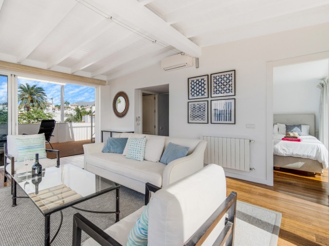 4 Bedrooms Townhouse in The Golden Mile