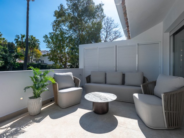 3 Slaapkamer Rijtjeshuis in Nueva Andalucía