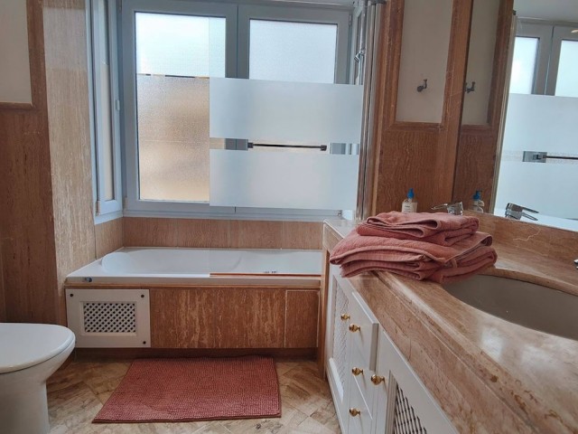 3 Schlafzimmer Apartment in Casares