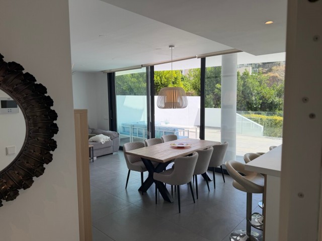 2 Bedrooms Apartment in Fuengirola