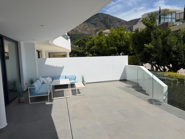 2 Bedrooms Apartment in Fuengirola