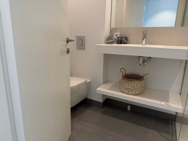 2 Bedrooms Apartment in Fuengirola