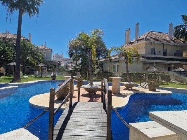 2 Slaapkamer Appartement in Nueva Andalucía