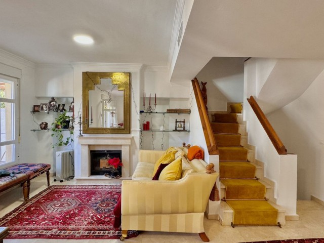 4 Schlafzimmer Reihenhaus in Puerto Banús