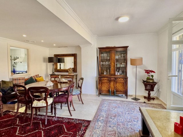 4 Schlafzimmer Reihenhaus in Puerto Banús