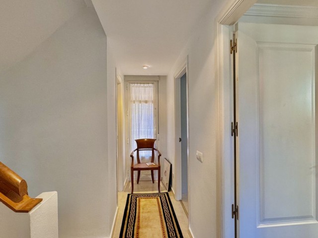 4 Schlafzimmer Reihenhaus in Puerto Banús