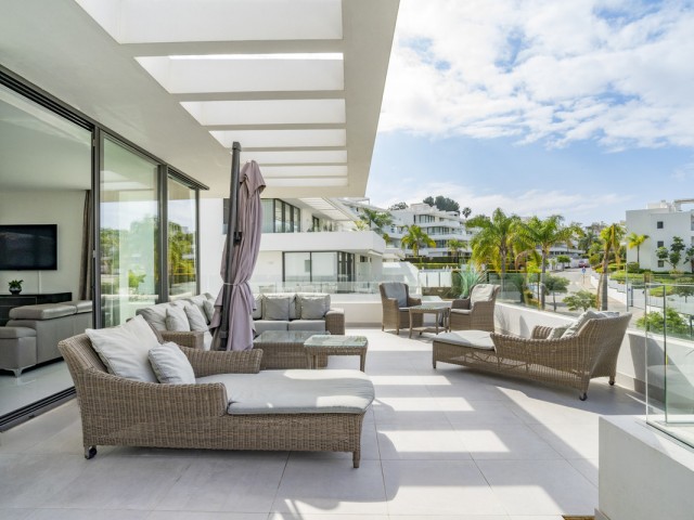 Penthouse in Estepona