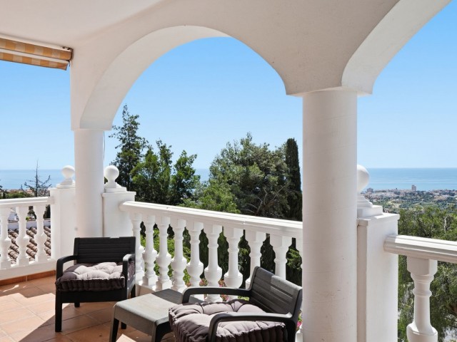 6 Bedrooms Villa in Benalmadena