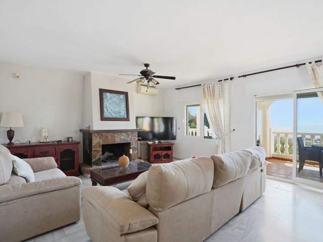 6 Bedrooms Villa in Benalmadena