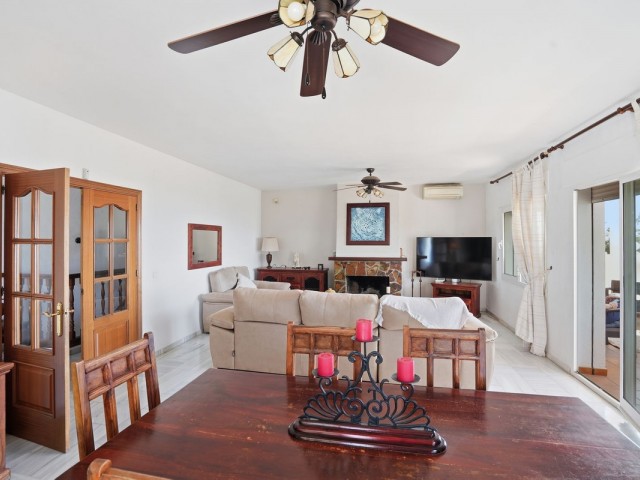 6 Bedrooms Villa in Benalmadena
