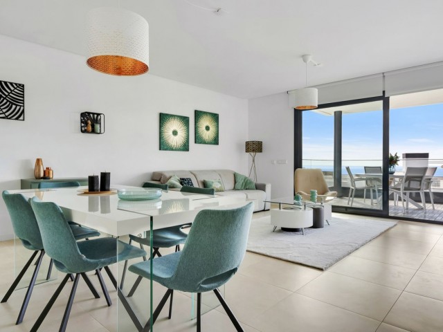 4 Bedrooms Apartment in Fuengirola