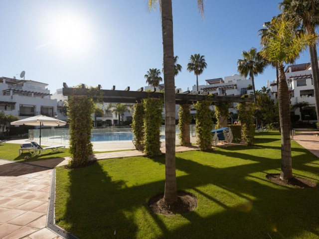 2 Bedrooms Apartment in San Pedro de Alcántara