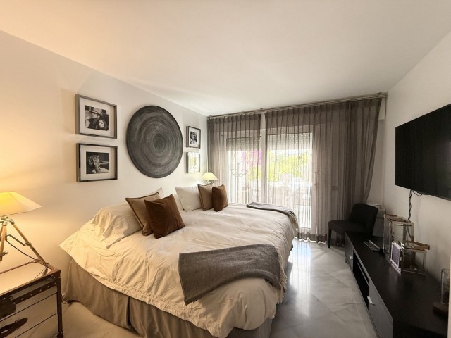 3 Bedrooms Apartment in Puerto Banús