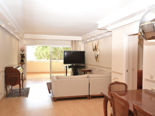 3 Bedrooms Apartment in Marbella