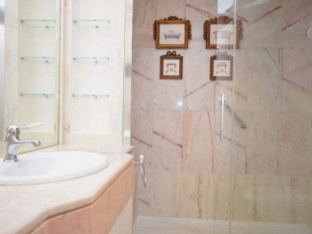 3 Bedrooms Apartment in Marbella