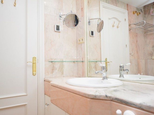 3 Bedrooms Apartment in Marbella