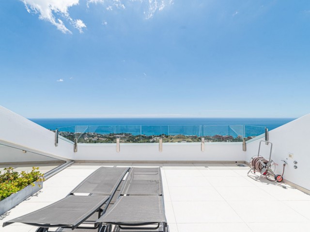 3 Bedrooms Apartment in Benalmadena