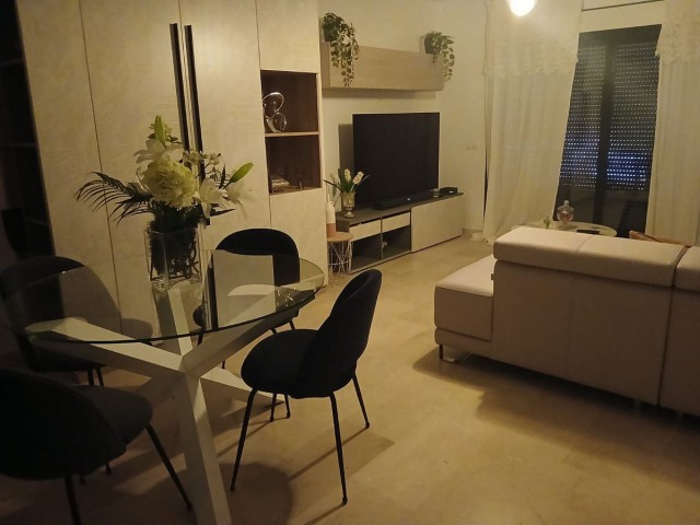 2 Schlafzimmer Apartment in Estepona