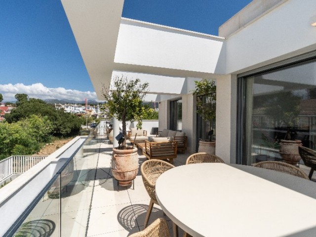 Penthouse in Elviria