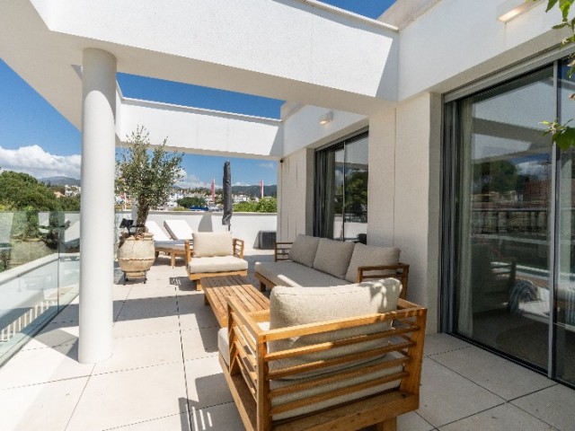 Penthouse in Elviria