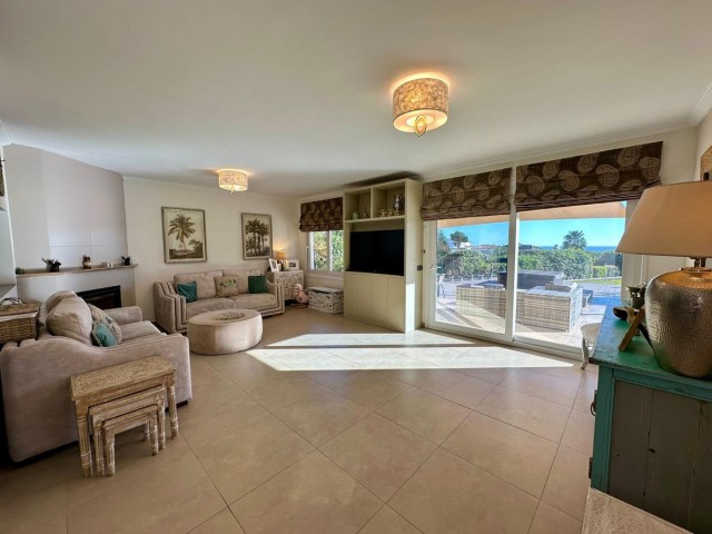 6 Schlafzimmer Villa in Estepona