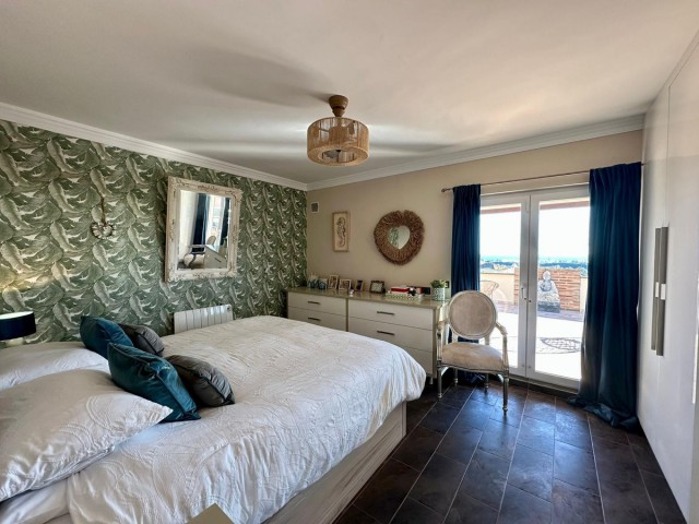 6 Schlafzimmer Villa in Estepona