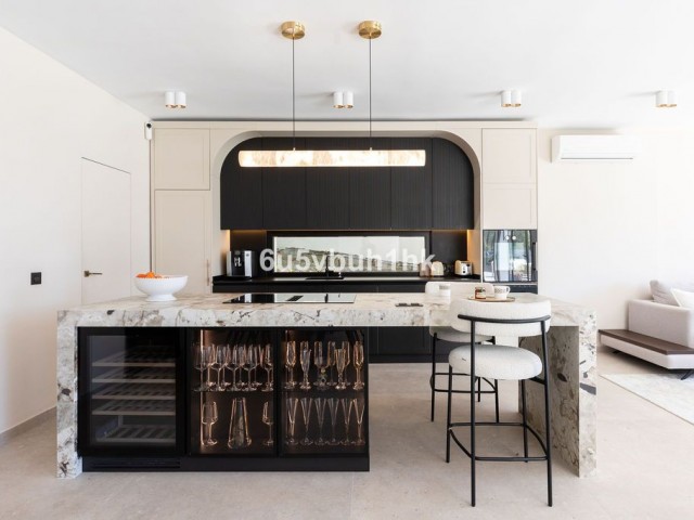 Villa avec 6 Chambres  à Benahavís