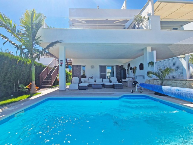 3 Bedrooms Villa in Riviera del Sol