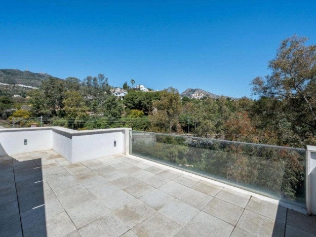 4 Bedrooms Villa in Benalmadena