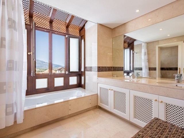 Penthouse in Atalaya