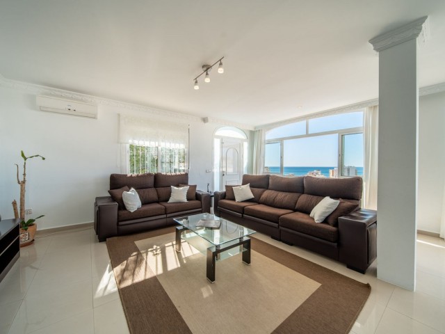 4 Bedrooms Villa in Torreblanca