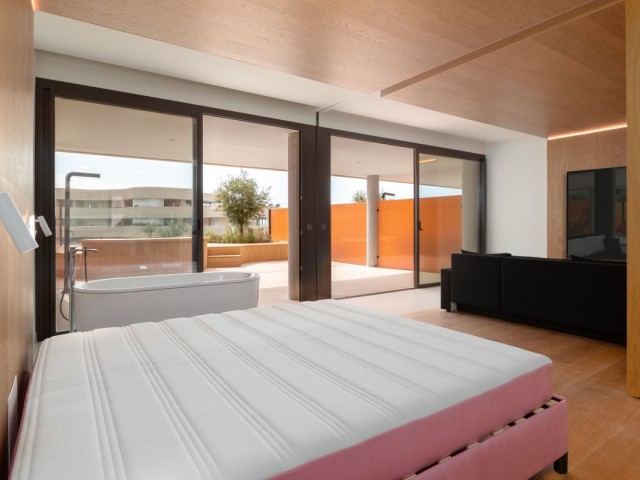 2 Bedrooms Apartment in Fuengirola