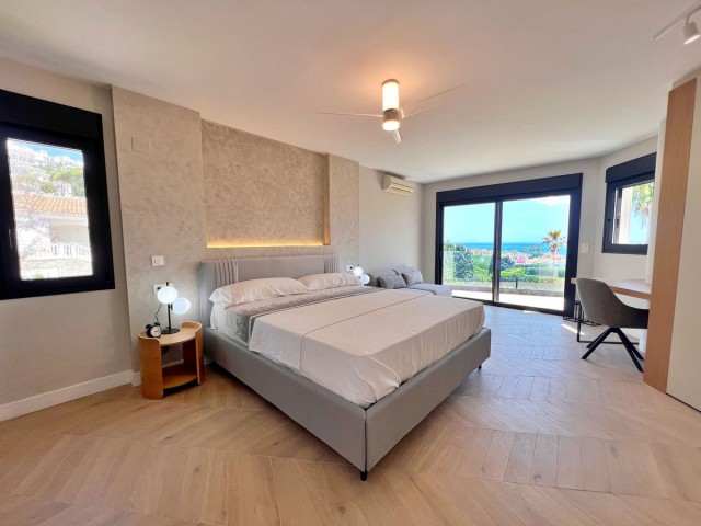 5 Bedrooms Villa in Riviera del Sol