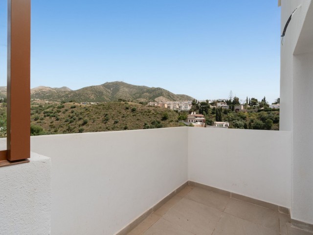3 Bedrooms Apartment in Fuengirola
