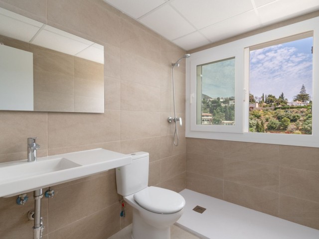 3 Bedrooms Apartment in Fuengirola