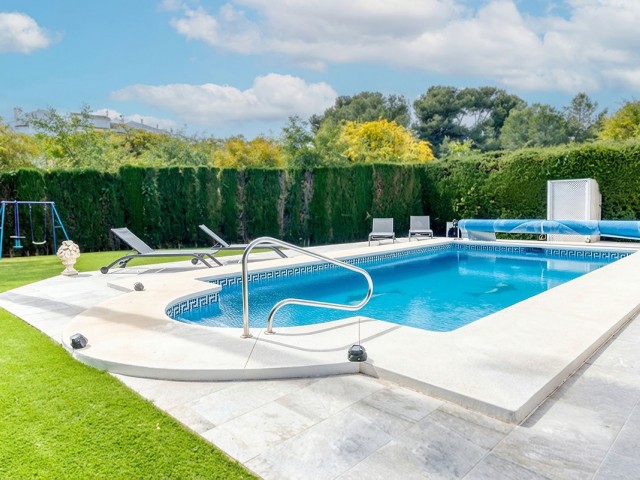 Villa, Calahonda, R5371720